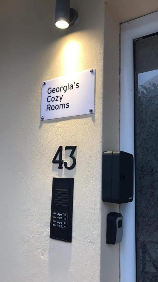 Georgia'S Cozy Rooms #4 Кавала Екстериор снимка